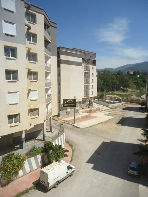 Location Appartement F3 Béjaïa Bejaia