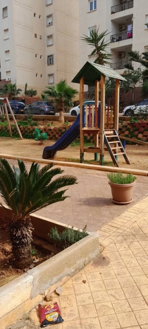 Location Appartement F5 Tipaza Bou ismail