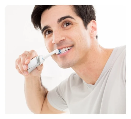 01 Pack Oral B Pro de 04 Brossettes Tête de rechange Au Choix, Cross Action, 3D White Ou Sensitive Clean,  Produit d'Origine