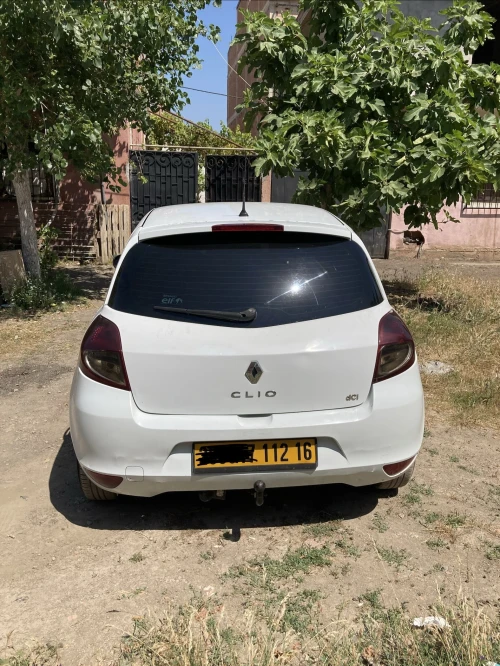 Renault Clio 3 2012 Night and Day