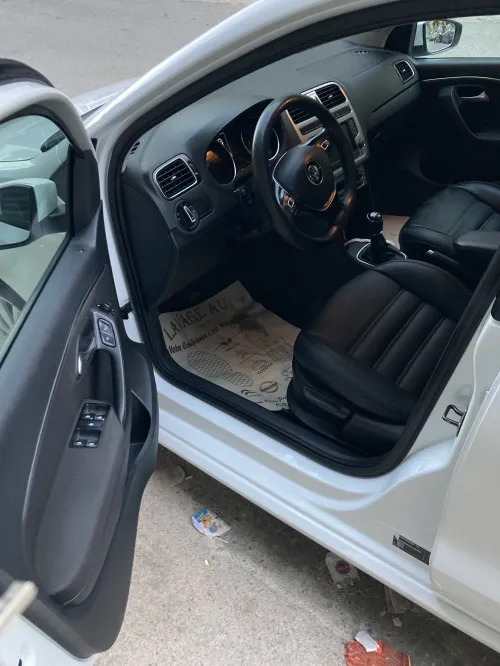 Volkswagen Polo 2016 Akara