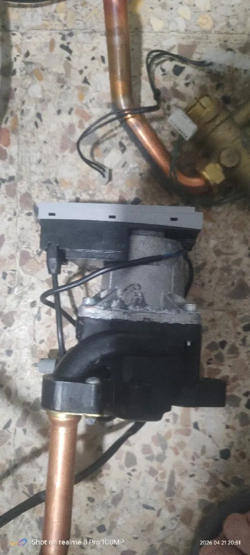 Pompe et piece chauffage et chodair