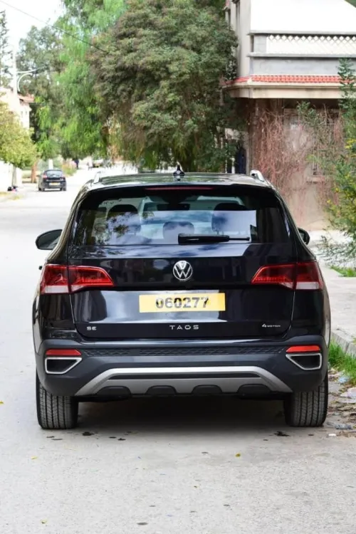 Volkswagen Taos 2022 Se 4montion