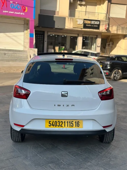 Seat Ibiza 2015 Fully +Toit ouvrant