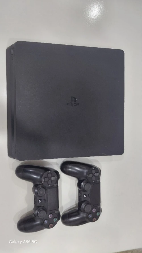 PS4