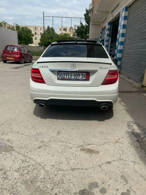 Mercedes Classe C 2009 C300 V6 270ch
