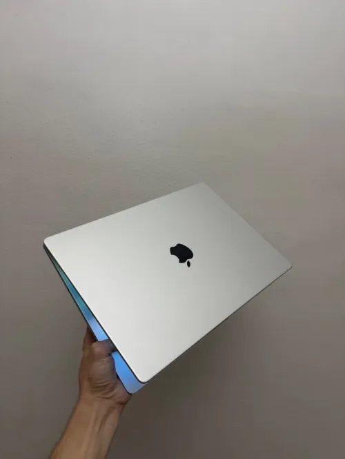 MacBook Pro M2 Pro 16 inches