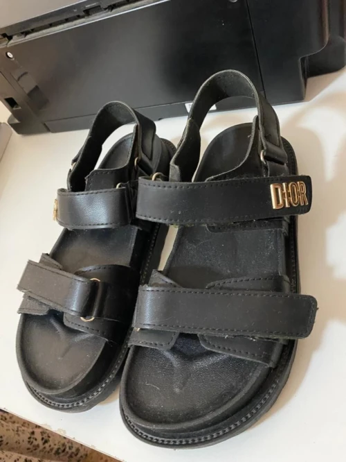 Sandal