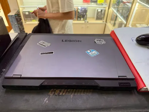 LENOVO LEGION 5 Pro 16 IAH7H Intel Core i7-12700H 24 Mo 4,70 GHz 16GB 512GB 16 WQXGA HDR RTX 3070