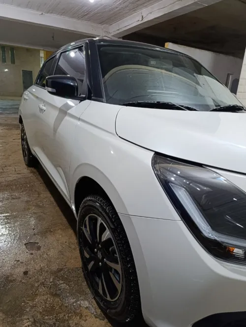 Suzuki Swift 2025 2 tone