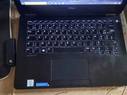 pc laptop DELL