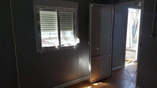 Cabine préfabriqués 3x6 02 chambres avec WC
