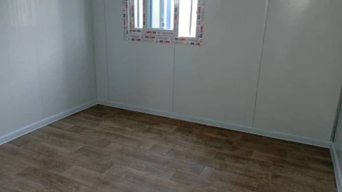 Chalet Cabine saharienne 3x6 ( 02 chambres séparés) avec barreaudage