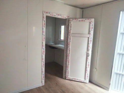 Chalet F2 3/9 2 Chambres 9 mètre carré + kitchinette et Salle de bain