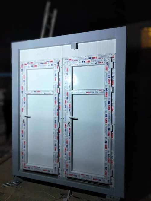 Cabine préfabriqués wc 2x1.5 2 sièges