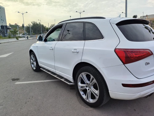 Audi Q5 2010 S Line Pack Tech