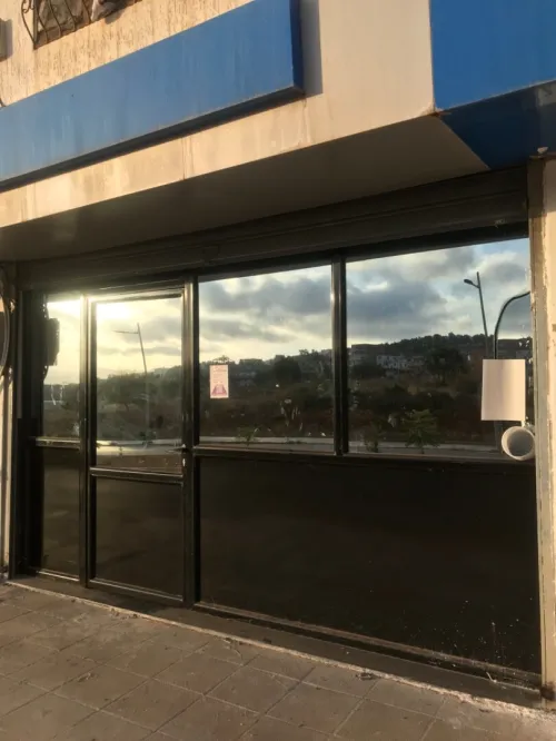 Vitrine Aluminium Noire