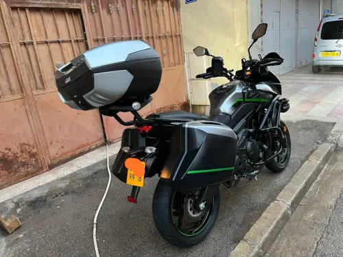 Kawasaki Kawasaki 650 versys traceur 