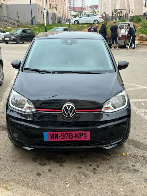 Volkswagen Up 2023 Bluemotion