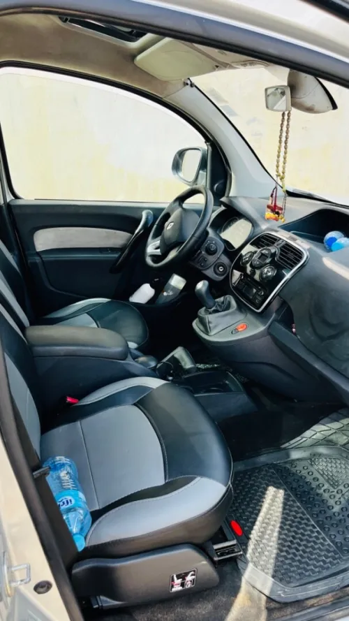 Renault Kongoo 2014 Privillage