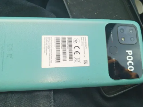 Poco c 40 