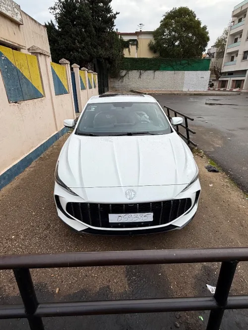 MG 5 2025 Luxury la toute options