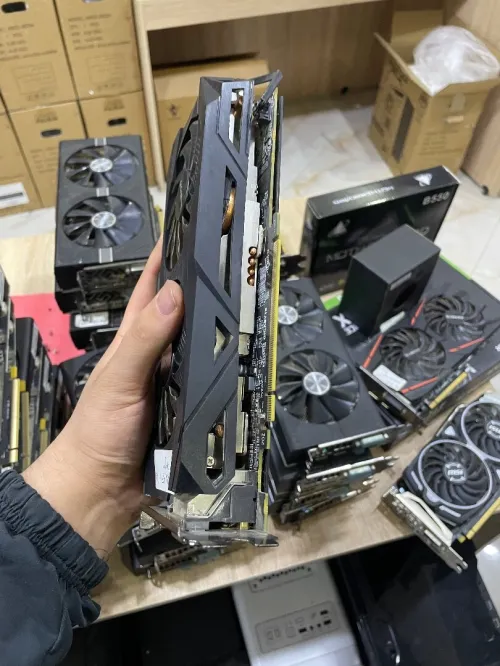 RX570 4GB GIGABYTE AORUS OC