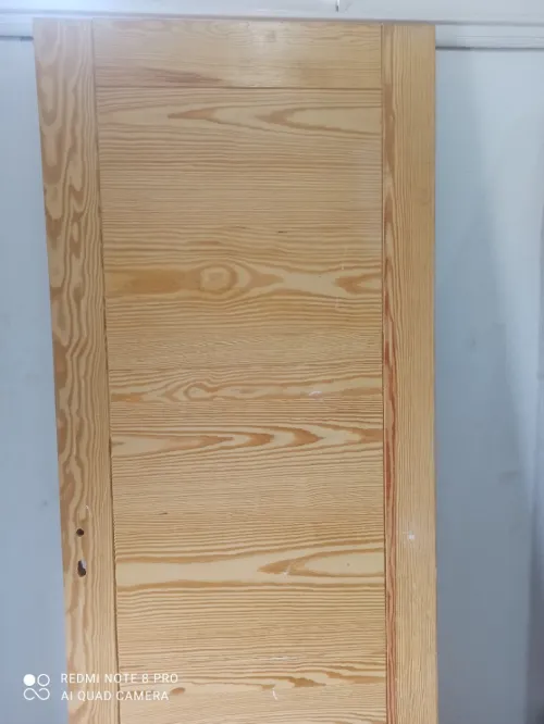 Porte en bois 