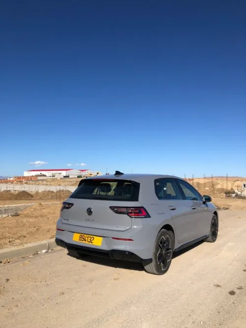 Volkswagen Golf 8 2025 R