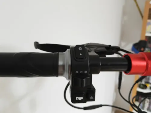 Trotinette E-cross one