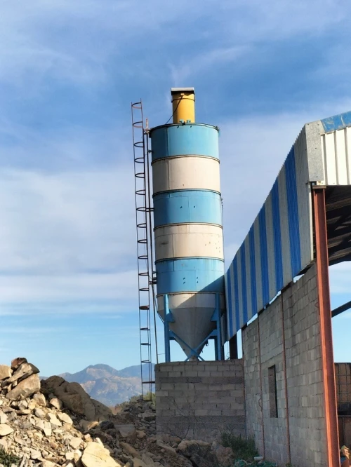 UNITÉ COMPLÈTE AUTOMATIQUE  AVEC SILO HONCHA QT915