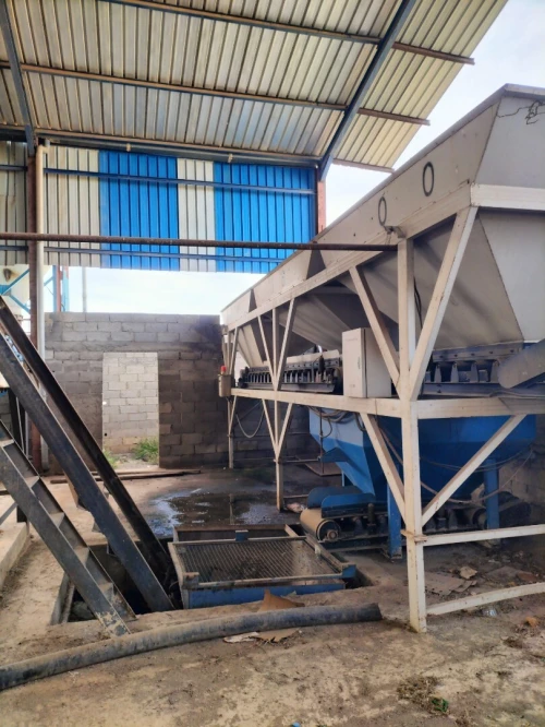 UNITÉ COMPLÈTE AUTOMATIQUE  AVEC SILO HONCHA QT915