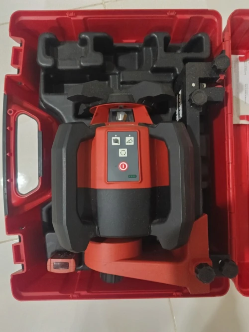 Disponible des Niveaux lasers rotatifs: Hilti pr30-HVS2022-Hilti pri3 HVS 2024-HILTI PR2 HS 2022 -Novipro HV-Milwaukee 2025-leica rugby 610..