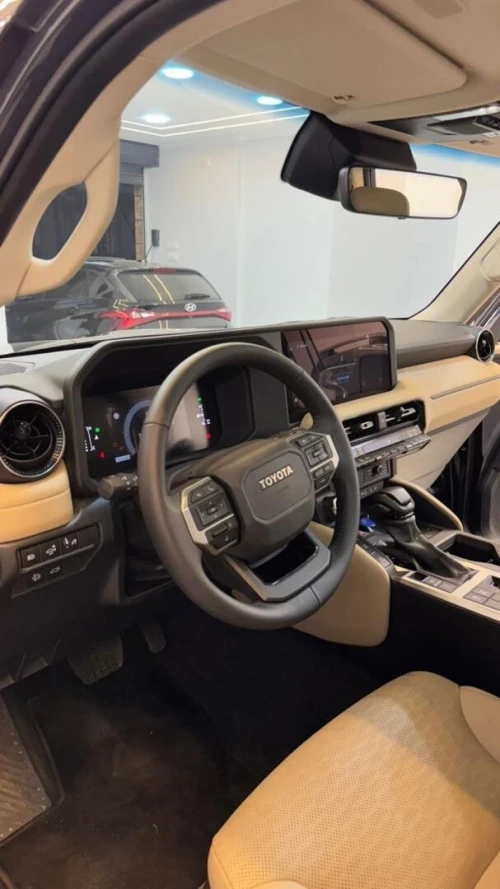 Toyota Land Cruiser  2025 