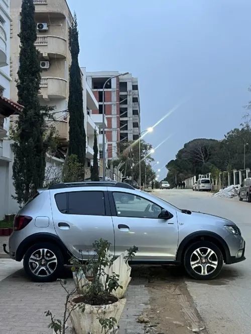 Dacia Sandero 2022 Stepway Expression plus