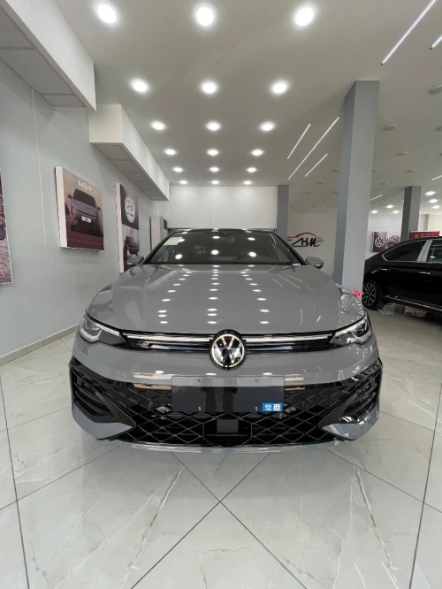 Volkswagen Golf 2025 8.5