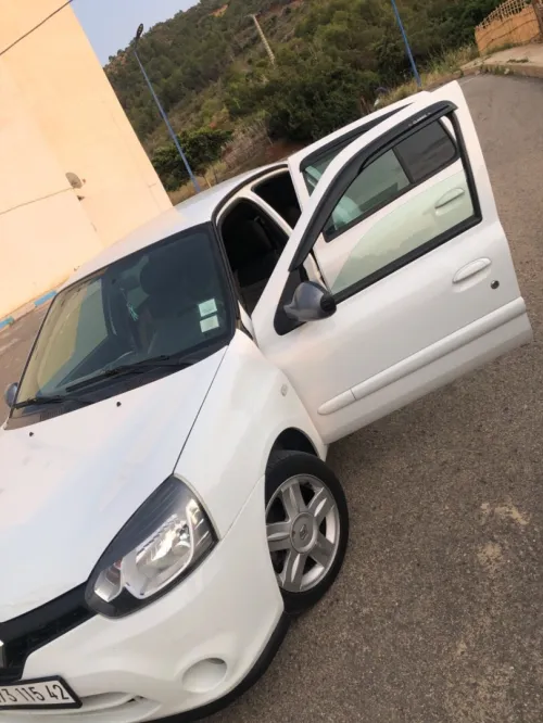 Renault Clio Campus 2015 Clio Campus