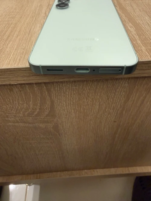 Samsung S25