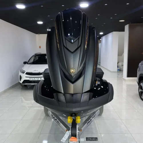 Jet ski