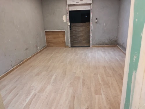 Maçon بناء ، تركيب السراميك ، céramique dal de sol