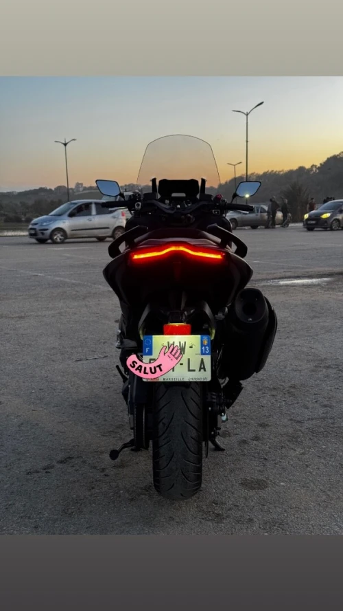 Yamaha Tmax 