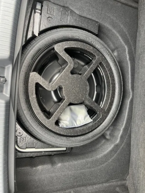 Volkswagen Golf 8 2024 R-Line