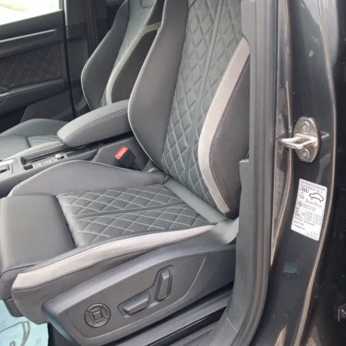 Audi Q3 2025 S line