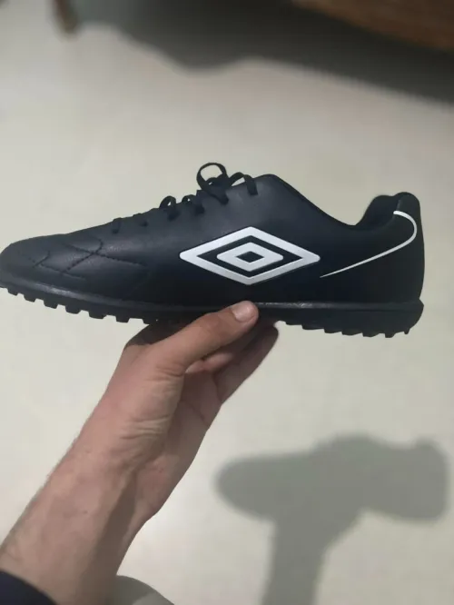 Soulier umbro original