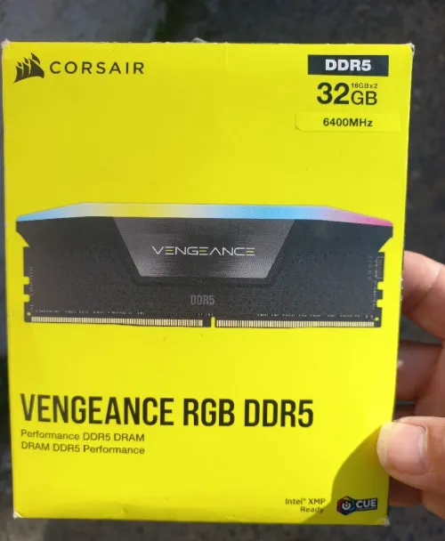 32GB RAM DDR5 CORSAIR CL32 6400MTS