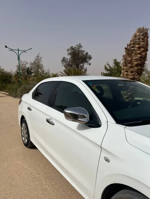 Peugeot 301 2015 Active