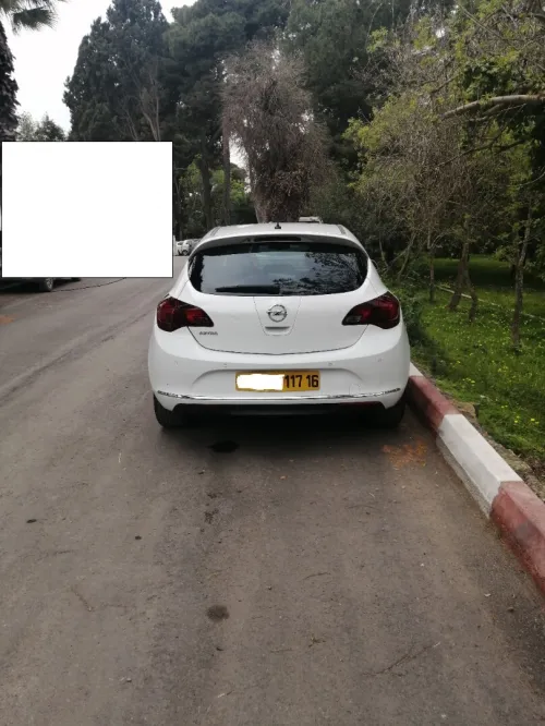 Opel Astra 2017 COSMO