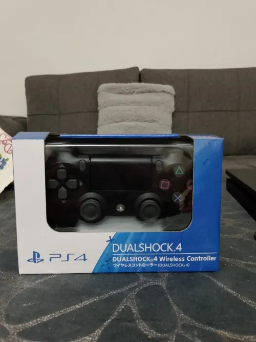PlayStation 4 Slim