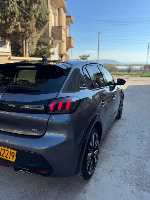 Peugeot 208 2022 GT Line