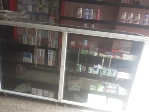 Matériel tabac et cosmétiques 
